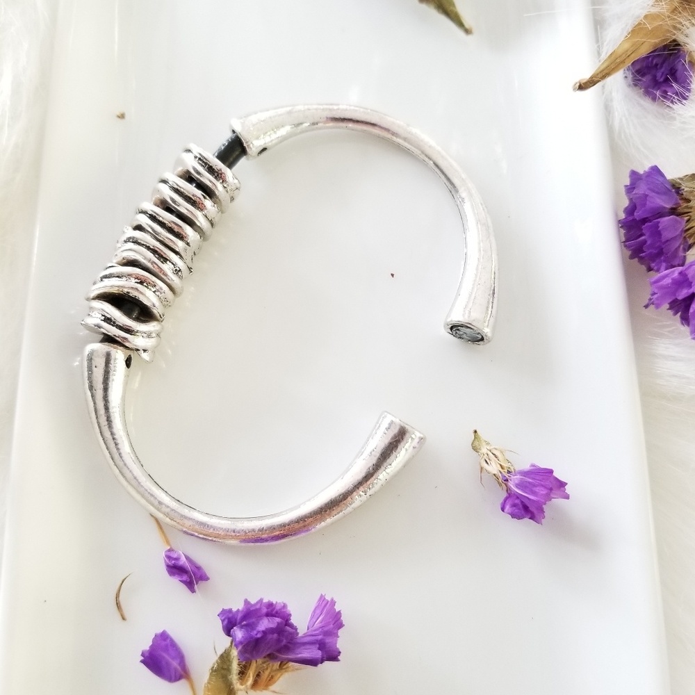 Silver Metal braclet - Picture 3 of 3